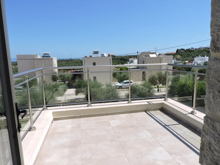 Image No.20-2 Bed Villa for sale