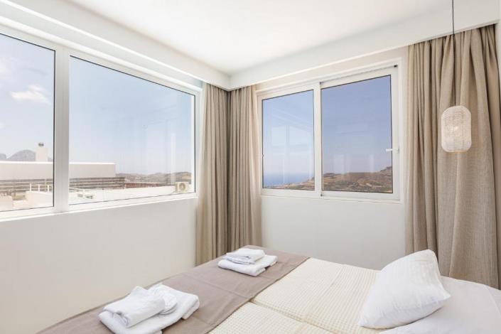 Image No.12-2 Bed Villa for sale