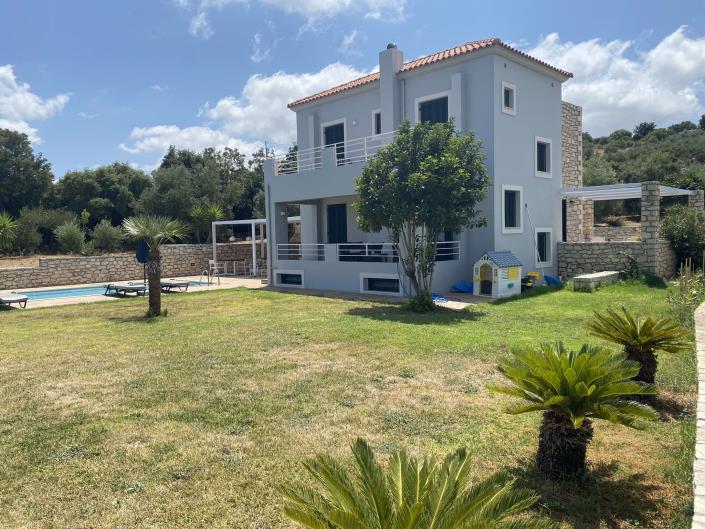 Image No.32-3 Bed Villa / Detached for sale