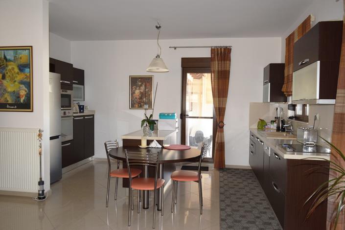 Image No.10-4 Bed Apartment for sale