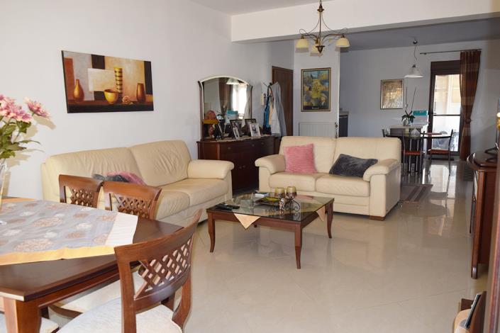 Image No.1-4 Bed Apartment for sale