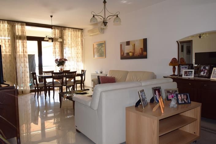 Image No.5-4 Bed Apartment for sale