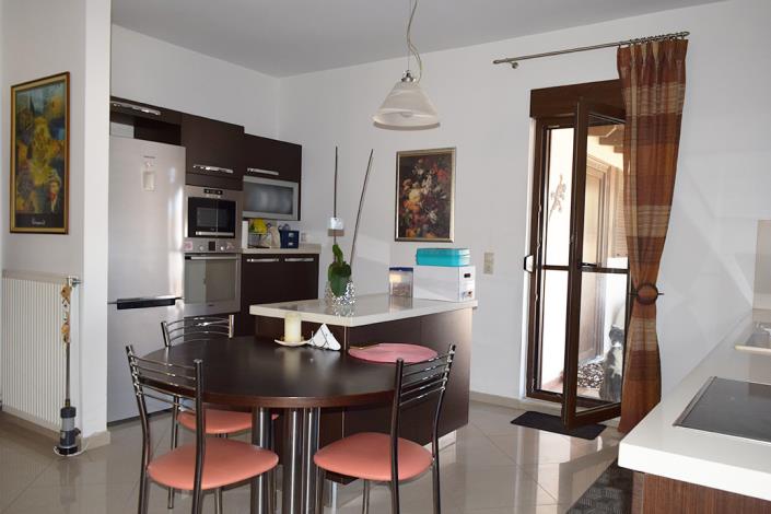 Image No.11-4 Bed Apartment for sale