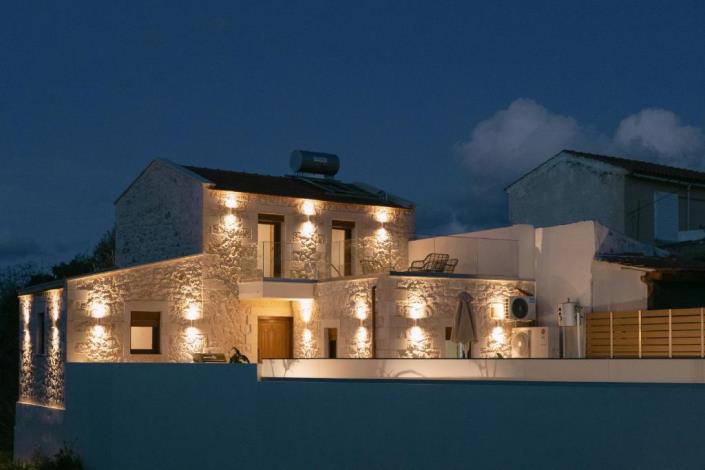 Image No.31-2 Bed House/Villa for sale