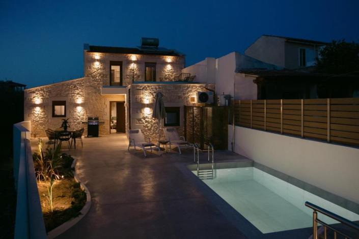 Image No.32-2 Bed House/Villa for sale