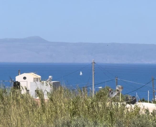 Image No.20-2 Bed Maisonette for sale