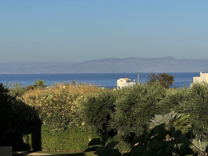 Image No.21-2 Bed Maisonette for sale