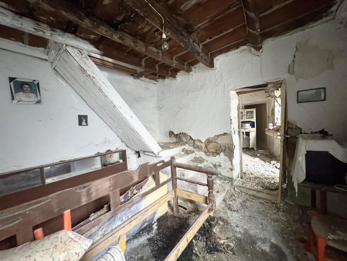 Image No.13-4 Bed Country House for sale