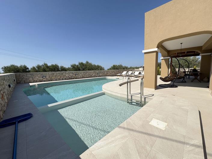 Image No.52-3 Bed Villa for sale