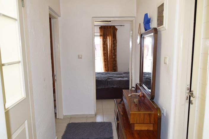 Image No.6-2 Bed House for sale