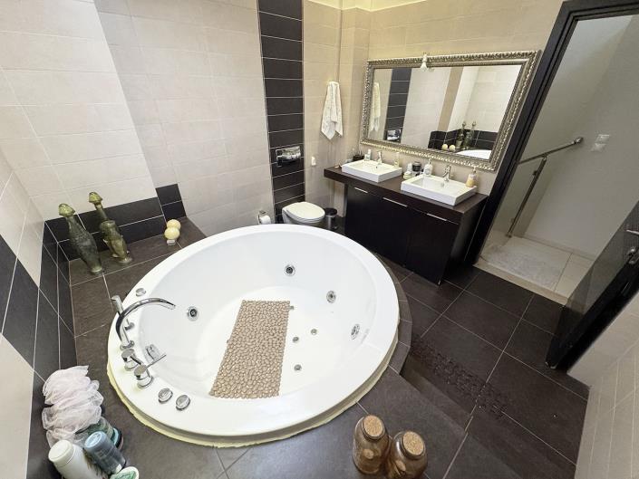 Image No.29-4 Bed House/Villa for sale