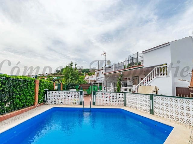 Image No.15-4 Bed Villa for sale