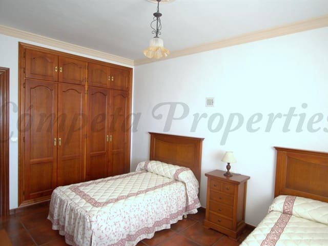 Image No.13-5 Bed Villa for sale