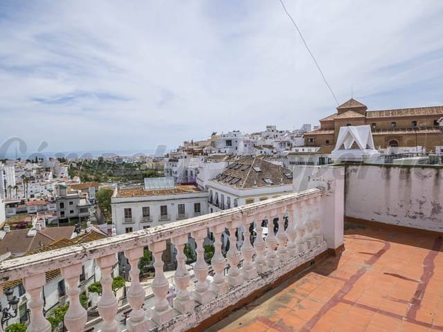 Image No.1-3 Bed Townhouse for sale