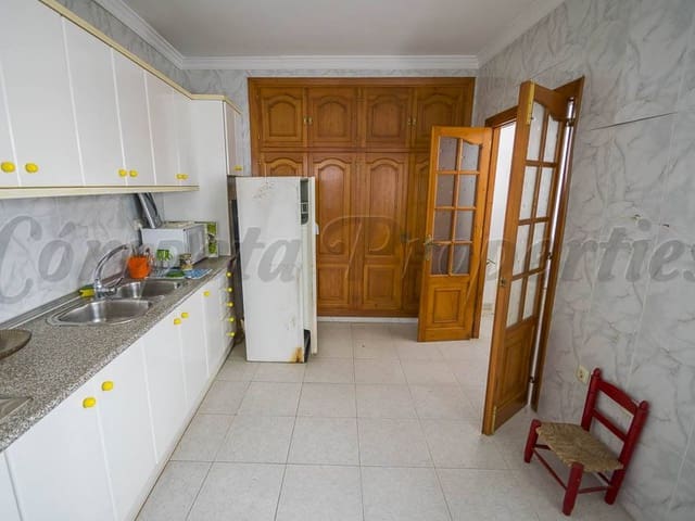 Image No.5-3 Bed Townhouse for sale