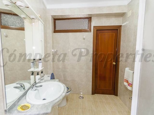 Image No.5-3 Bed Townhouse for sale