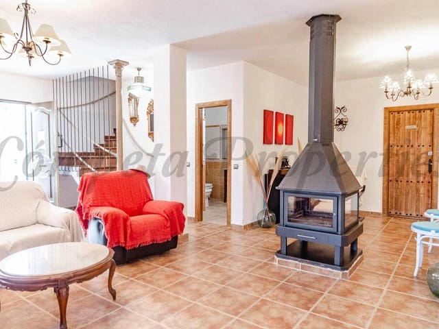 Image No.4-2 Bed Finca for sale