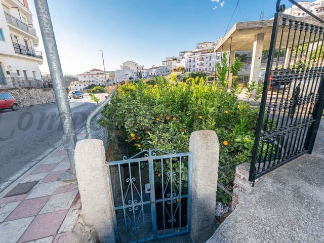 Image No.17-3 Bed Townhouse for sale