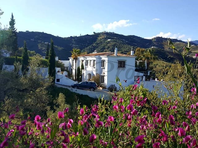 Image No.1-7 Bed Finca for sale