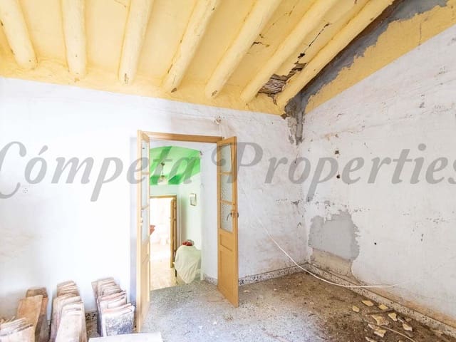 Image No.4-3 Bed Townhouse for sale