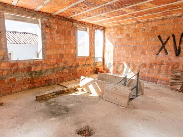 Image No.5-1 Bed Townhouse for sale