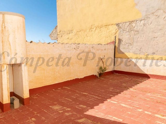 Image No.13-5 Bed Townhouse for sale