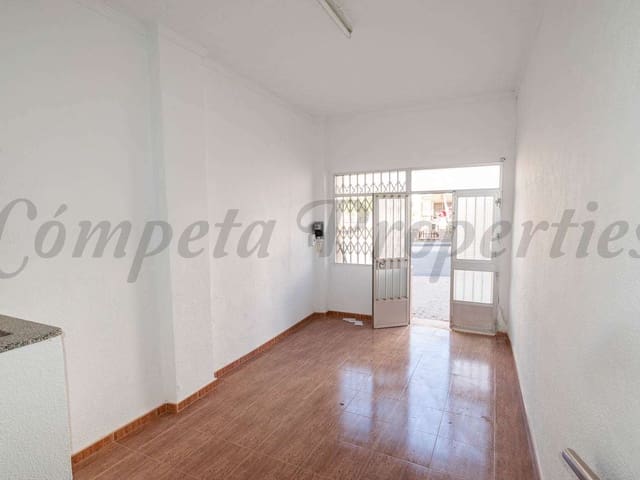 Image No.4-5 Bed Townhouse for sale