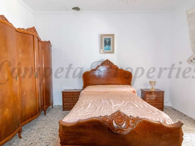 Image No.5-5 Bed Townhouse for sale