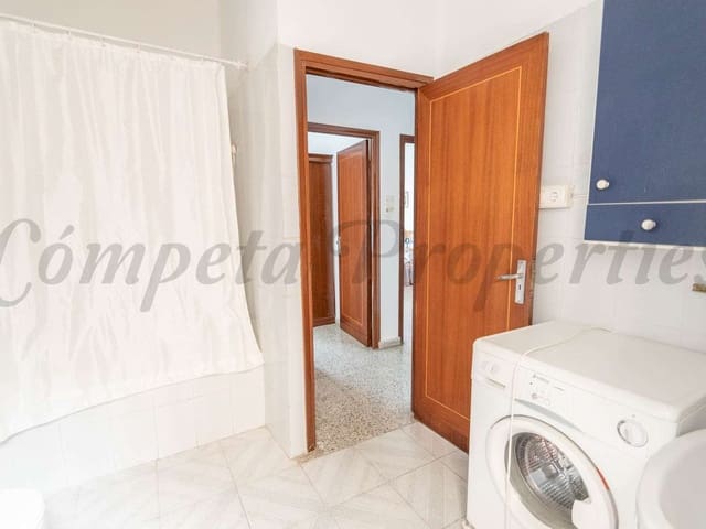 Image No.7-5 Bed Townhouse for sale