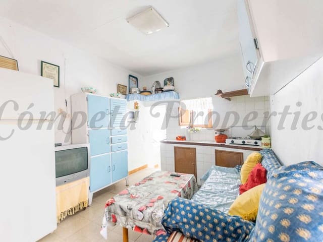 Image No.4-3 Bed Townhouse for sale