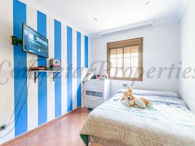 Image No.7-3 Bed Townhouse for sale