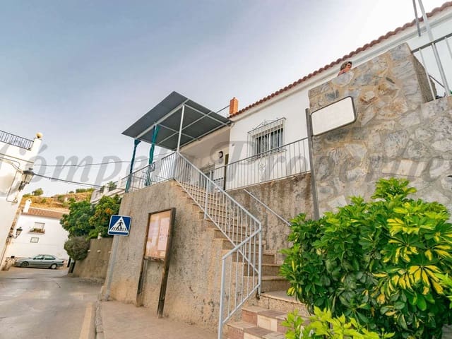 Image No.1-4 Bed Townhouse for sale