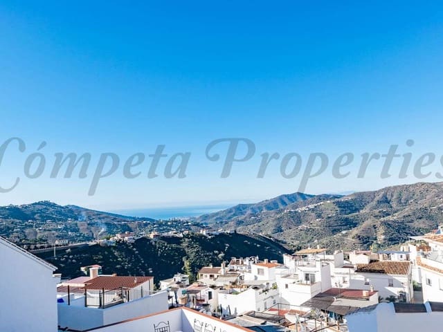 Image No.13-4 Bed Townhouse for sale