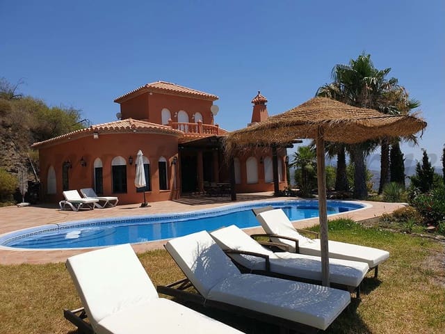 Image No.14-3 Bed Villa for sale