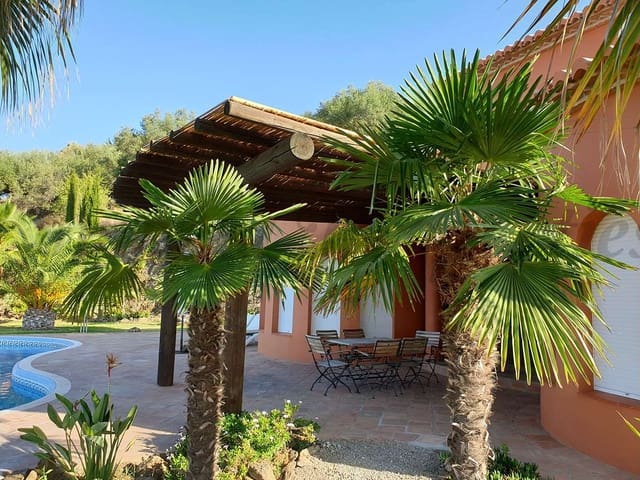 Image No.17-3 Bed Villa for sale