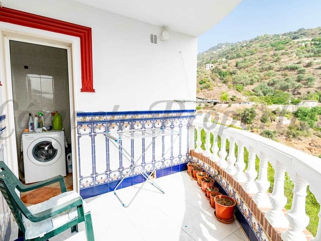 Image No.12-3 Bed Apartment for sale