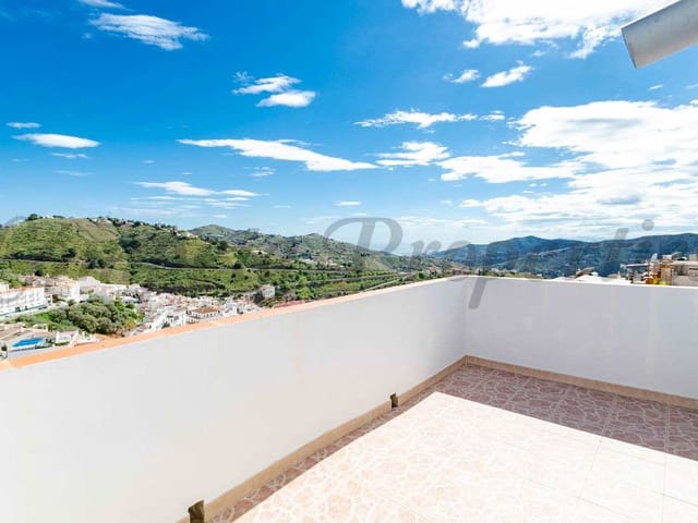 Image No.12-3 Bed Townhouse for sale