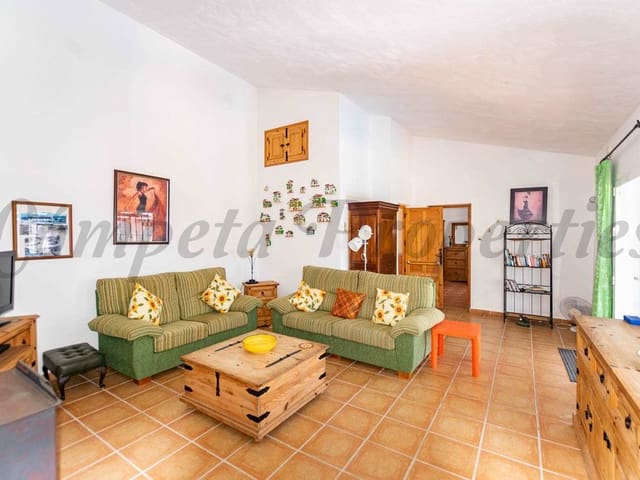 Image No.12-2 Bed Villa for sale