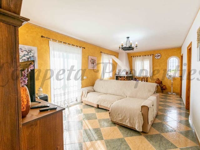 Image No.9-3 Bed Finca for sale