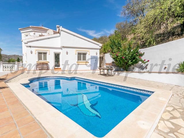 Image No.1-4 Bed Villa for sale
