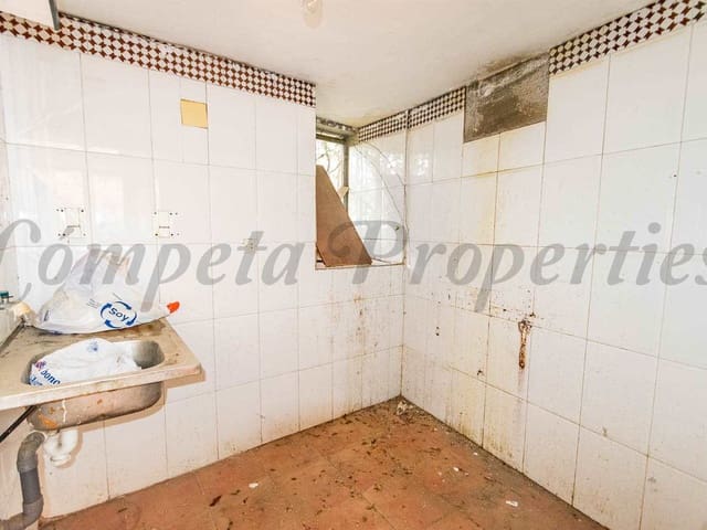 Image No.3-3 Bed Townhouse for sale