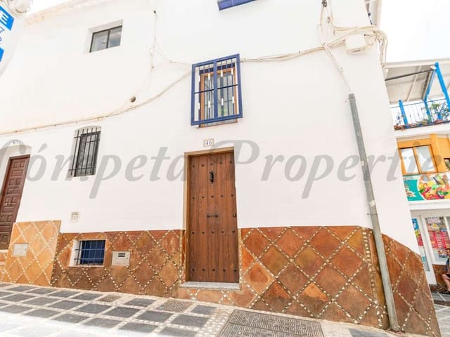 Image No.1-7 Bed Townhouse for sale