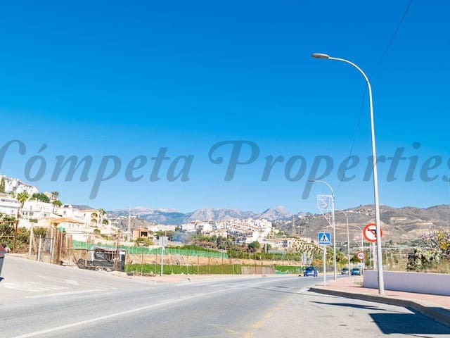 Image No.2-6 Bed Villa for sale