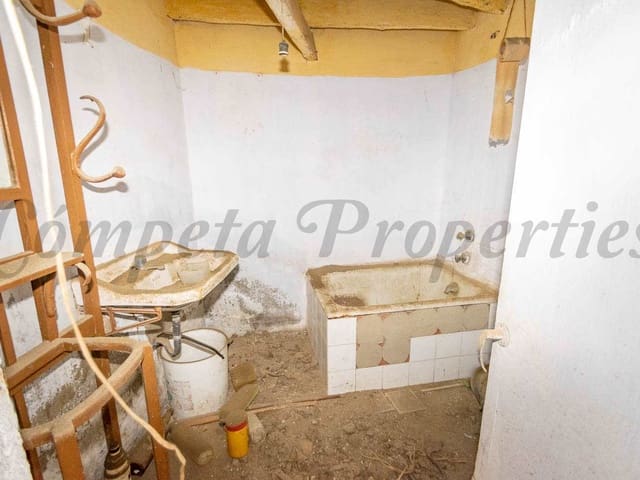 Image No.13-Townhouse for sale