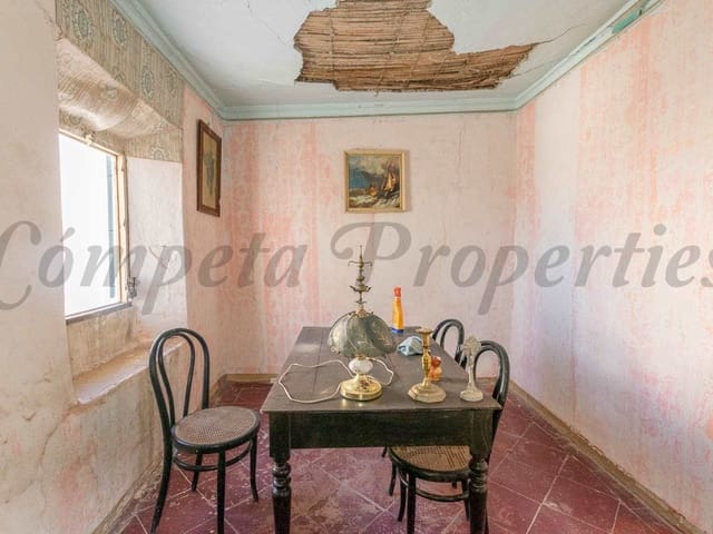 Image No.11-Townhouse for sale