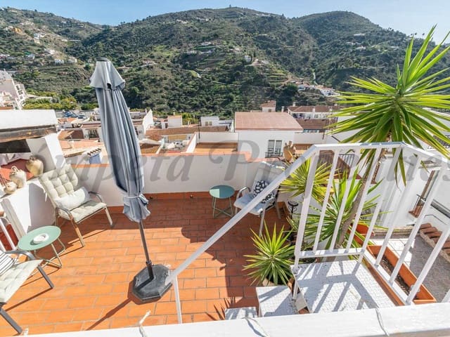 Image No.2-3 Bed Townhouse for sale