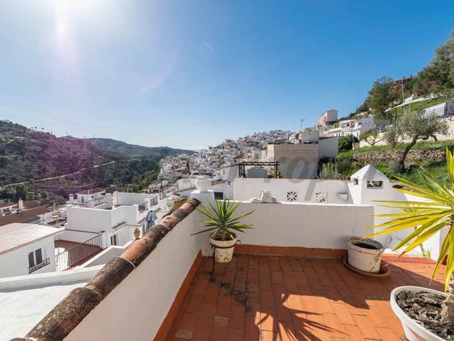 Image No.4-3 Bed Townhouse for sale