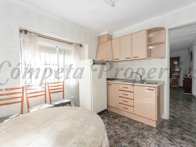 Image No.6-5 Bed Townhouse for sale