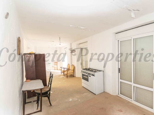 Image No.7-5 Bed Townhouse for sale