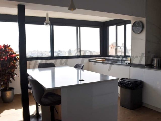 Image No.7-3 Bed Townhouse for sale